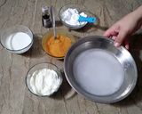 A picture of step 2 of Mango ice cream.