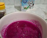 Foto langkah ke 1 dari resep Es Buah Naga Susu Pink🎀.