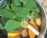 Foto del paso 1 de la receta: Sopa de verdura con espinaca