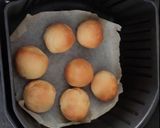 A picture of step 4 of Korean cheese balls.