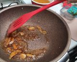 Foto langkah ke 3 dari resep Ayam Rebus Pek Cam Ke.