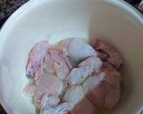 Foto del paso 4 de la receta: Pollo en salsa primavera con cebolletas, puerros y nabos