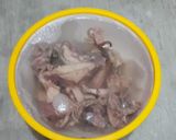Foto langkah ke 1 dari resep Cumi asin cabe ijo.