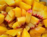 Őszibarackos Charlotte recept fázis 2 fotója