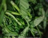 Foto langkah ke 1 dari resep Cah kangkung bawang putih simple.