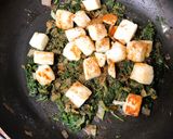 A picture of step 7 of Kolmi Shaak Paneer Bhaja (Water Spinach & Paneer Stir Fry - Bong style).