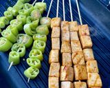 Foto langkah ke 2 dari resep Sate Tahu BBQ.
