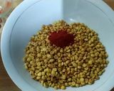A picture of step 2 of Chanadal Namkeen.