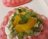 Une image de l'étape 8 de Pavlova d'amour 💕 aux fruits de saison.