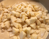 Foto del paso 12 de la receta: Bizcocho de manzana y leche evaporada