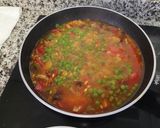 Foto del paso 4 de la receta: Paella de aprovechamiento en un plis plas,de costilla de cerdo adobada