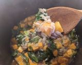 A picture of step 7 of Sweet potato and coconut green thai curry soup.