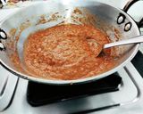 A picture of step 4 of Pavbhaji.