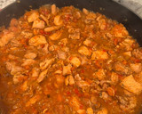 Foto del paso 7 de la receta: Relleno de pollo y verduras para arepas, empanadas y empanadillas