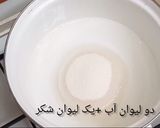 عکس مرحله 1 از دستور حلوا زعفرانی و کاکائویی