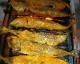 Foto langkah ke 4 dari resep Ikan Salem Bakar.