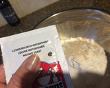 Foto del paso 1 de la receta: Pan de cerveza (con ricotta y perejil)