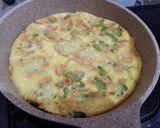 Foto langkah ke 7 dari resep Telur Dadar Pare Khas Pontianak.
