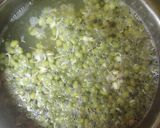 A picture of step 2 of Sprout moong veg.