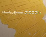 Foto del passaggio 2 della ricetta Chiacchiere e chiacchiere di carnevale con glassa al cioccolato 👩🍳🌍🇮🇹🏡🎭🎭🎭🎭🎭