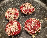 A picture of step 4 of Beetroot Tikki or Patties with Sesame Seeds.