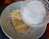 A picture of step 3 of Suji Halwa (Semolina Halwa).