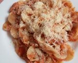 Foto del paso 2 de la receta: Corbatitas o moños con salsa y carne