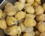પિંડી છોલે (Pindi Chhole Recipe In Gujarati) રેસીપી સ્ટેપ2ફોટો
