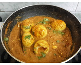 தாபா ஸ்டைல் முட்டை கிரேவி(egg gravy recipe in tamil) ரெசிபி ஸ்டேப் 8 புகைப்படம்