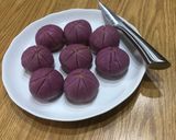 Hình bước làm 8 của món Lotus Flaky Moon Cakes (Bánh trung thu ngàn lớp hình hoa sen chay)