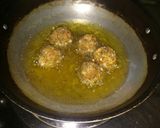 A picture of step 3 of Sabudana khichdi pakode leftover.