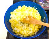 A picture of step 5 of Beef, Onion, & Potato Omelette.