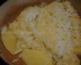 A picture of step 10 of Tabrizi advieh polow (pilaf).