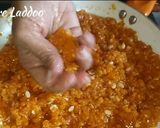 A picture of step 4 of Mothi Choor Laddu.