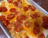 Foto del paso 5 de la receta: Puré de papa gratinado con cherrys, cebolla y ajo
