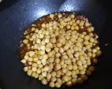 A picture of step 4 of White chana chaat.