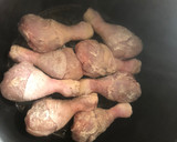 Foto del paso 4 de la receta: Muslos de pollo en salsa con cerveza 🍺