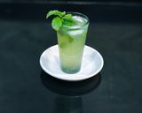 A picture of step 5 of Mousambi Mint Mocktail.