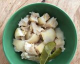 Foto langkah ke 1 dari resep Oseng Mercon Kikil Sapi (Pedas Asam).