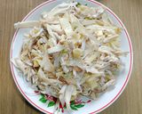 Foto langkah ke 1 dari resep Tumis Daun Singkong Jantung Pisang.