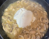 Foto del paso 5 de la receta: Solomillo strogonoff fácil