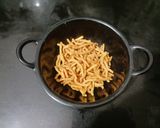 A picture of step 4 of Crispy Masala sev.