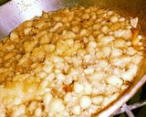 A picture of step 2 of Dahi Phulki Chat.
