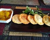 A picture of step 7 of Matar kachori.