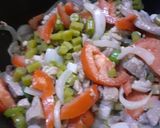 Foto del paso 3 de la receta: Carne de puerco con ejotes