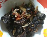 Foto langkah ke 11 dari resep Paru goreng sambal matah.