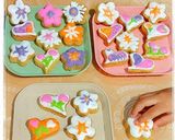Foto langkah ke 7 dari resep Fancy Cookies With Royal Icing.