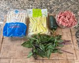 A picture of step 2 of Stir-fry ground pork with bamboo shoots mushroom and basil.