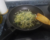 Foto del paso 1 de la receta: Pimientos del Piquillo Rellenos de carne picada,