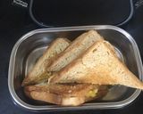 A picture of step 3 of Potato Sandwich.